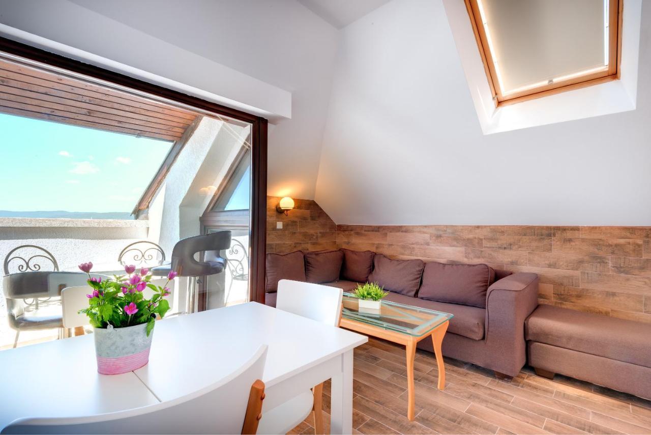 Panorama Blue Family Hotel And Free Parking Nesebar Bagian luar foto